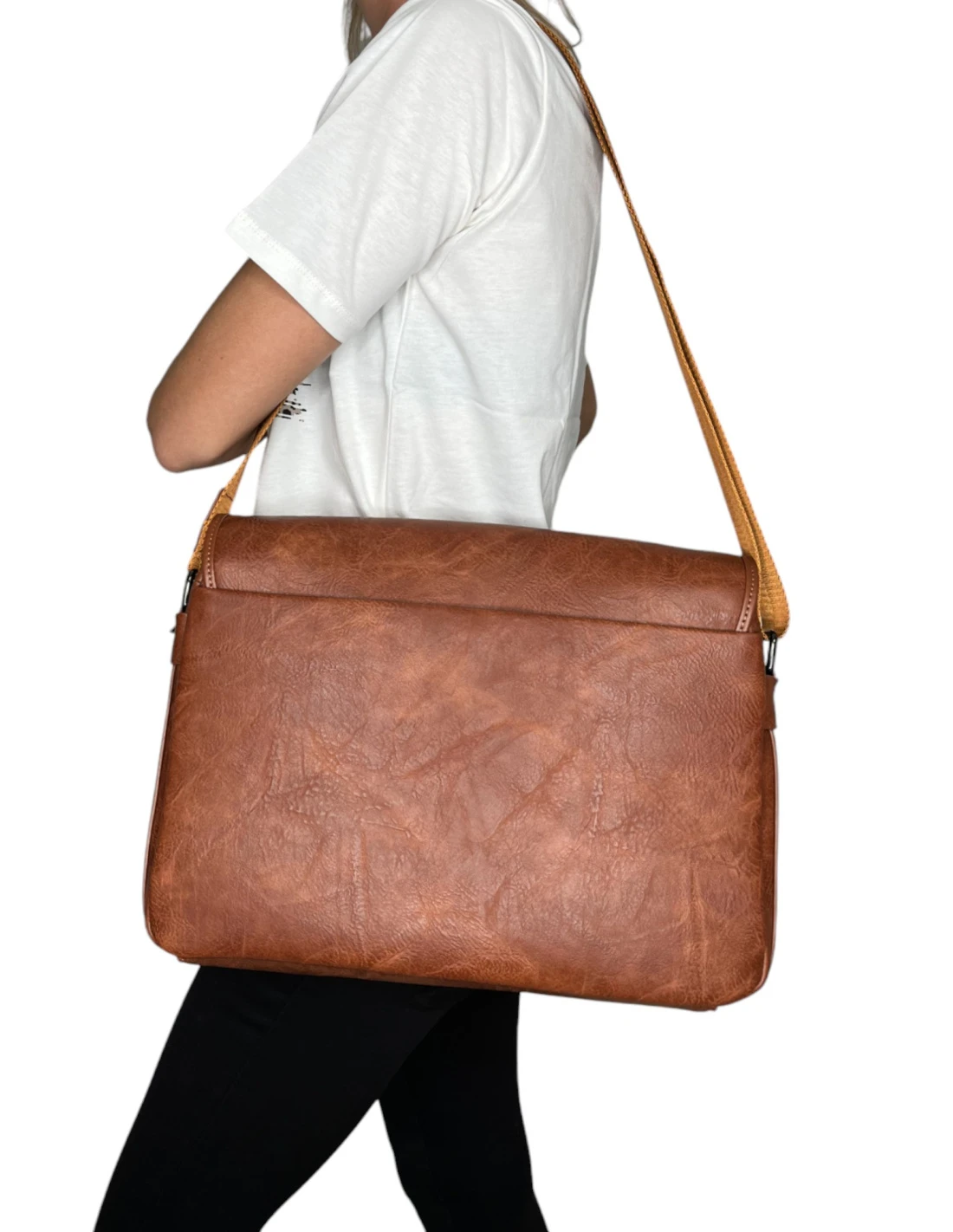 INES DELAURE H163 - Sacs Et Petites Maroquineries 5 INES DELAURE H163 - Sacs Et Petites Maroquineries – Image 5